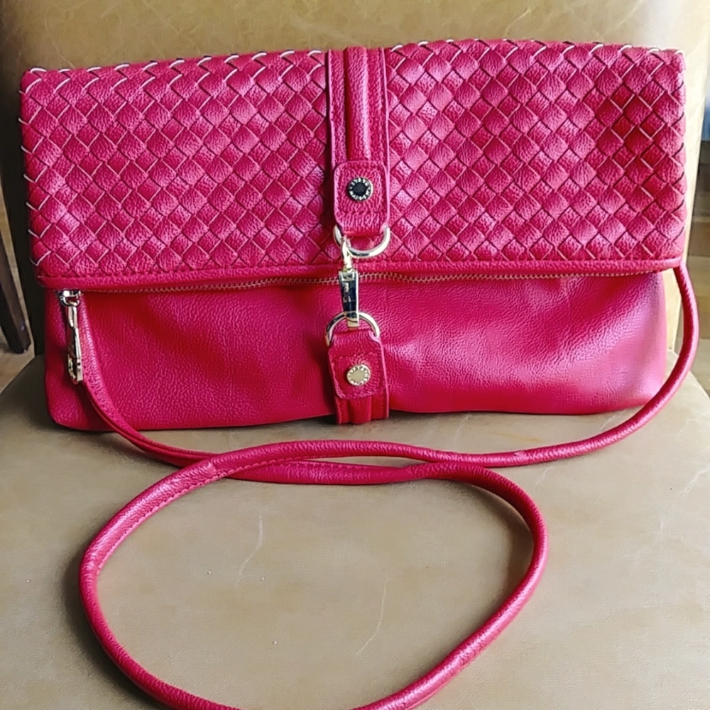 Steve Madden crossbody red weaved bag